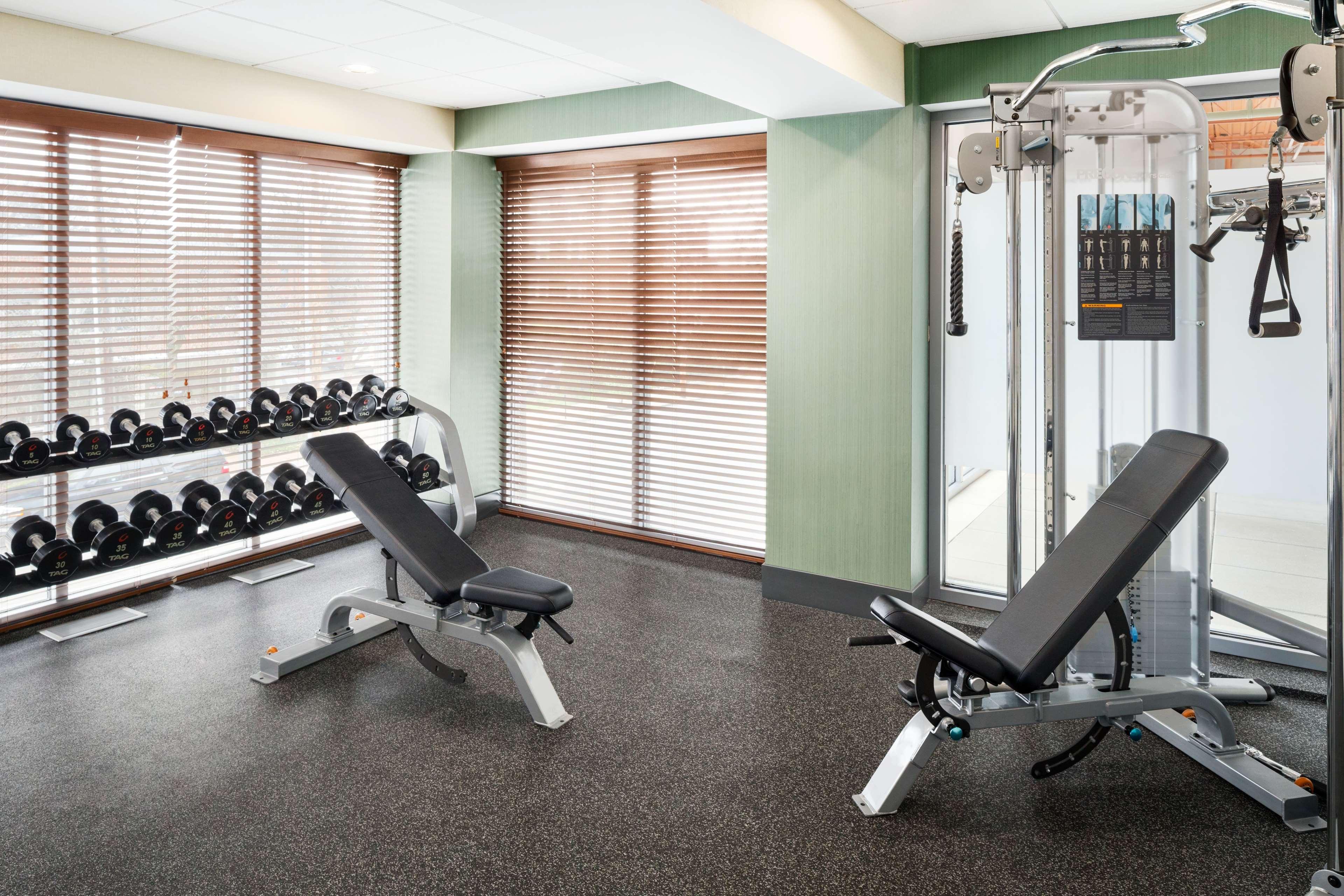Hampton Inn And Suites Clayton/St. Louis-Galleria Area Bagian luar foto