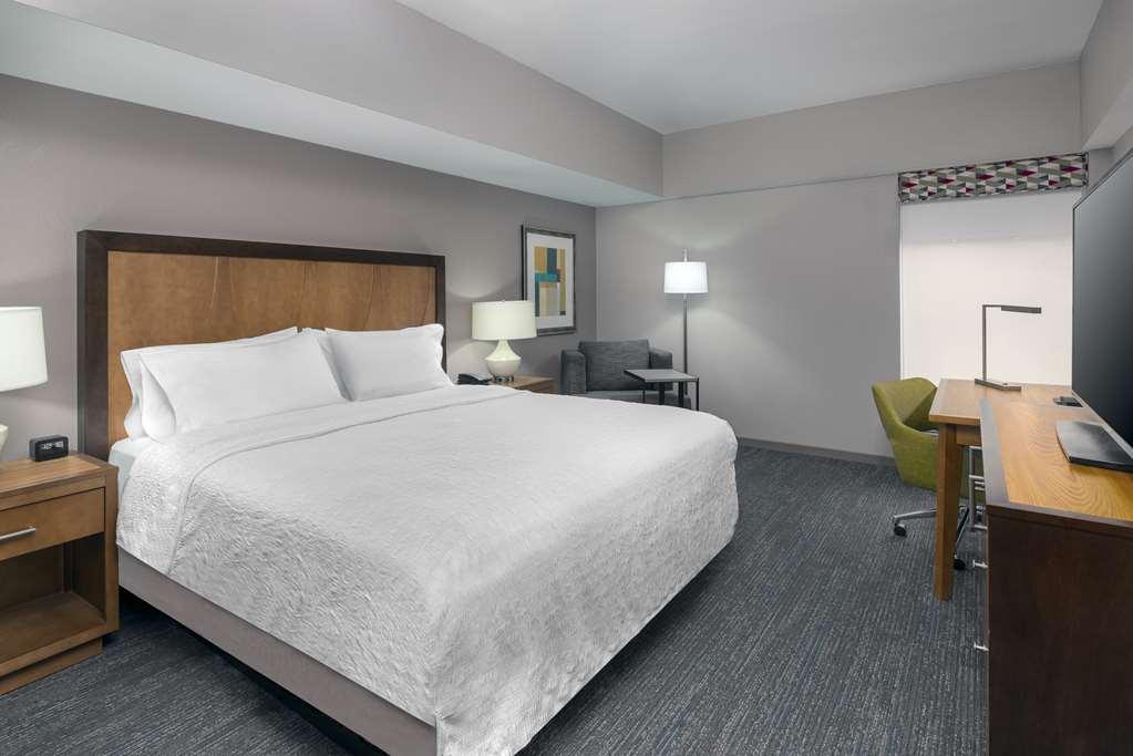 Hampton Inn And Suites Clayton/St. Louis-Galleria Area Ruang foto
