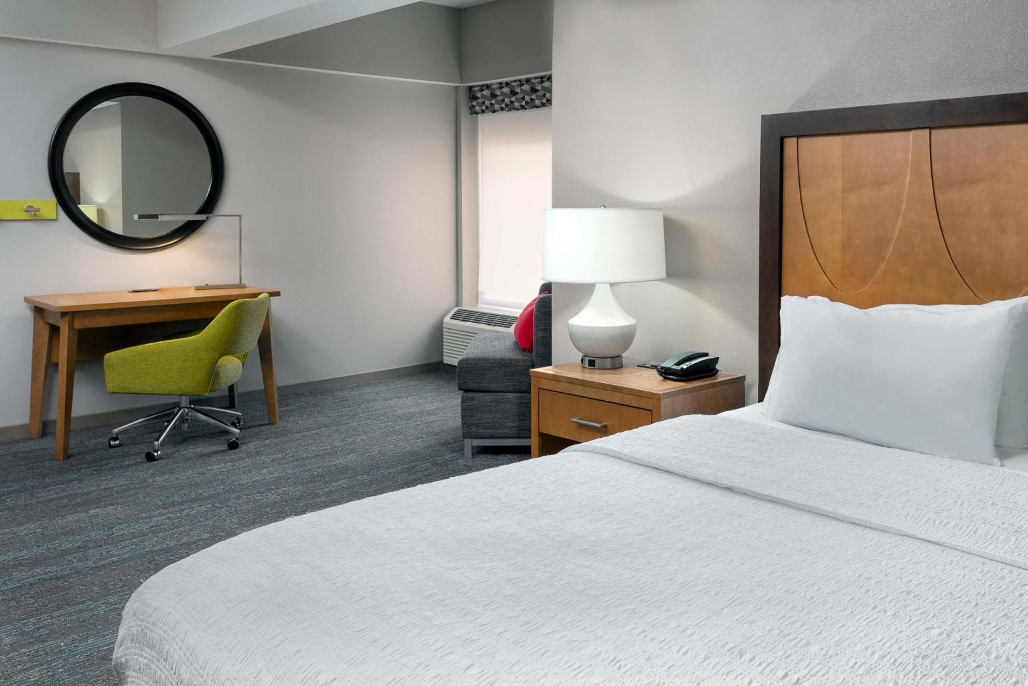 Hampton Inn And Suites Clayton/St. Louis-Galleria Area Bagian luar foto