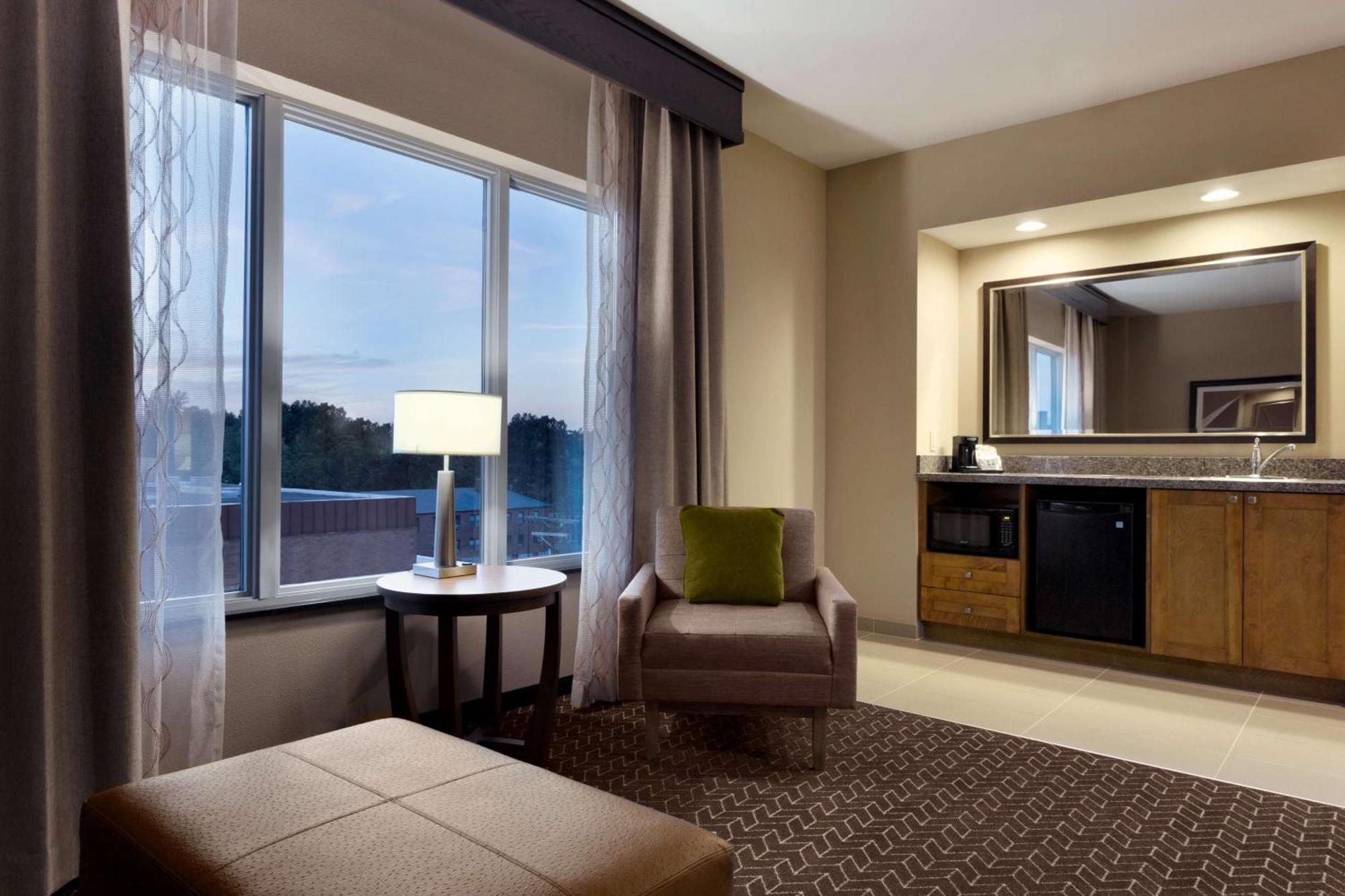 Hampton Inn And Suites Clayton/St. Louis-Galleria Area Bagian luar foto