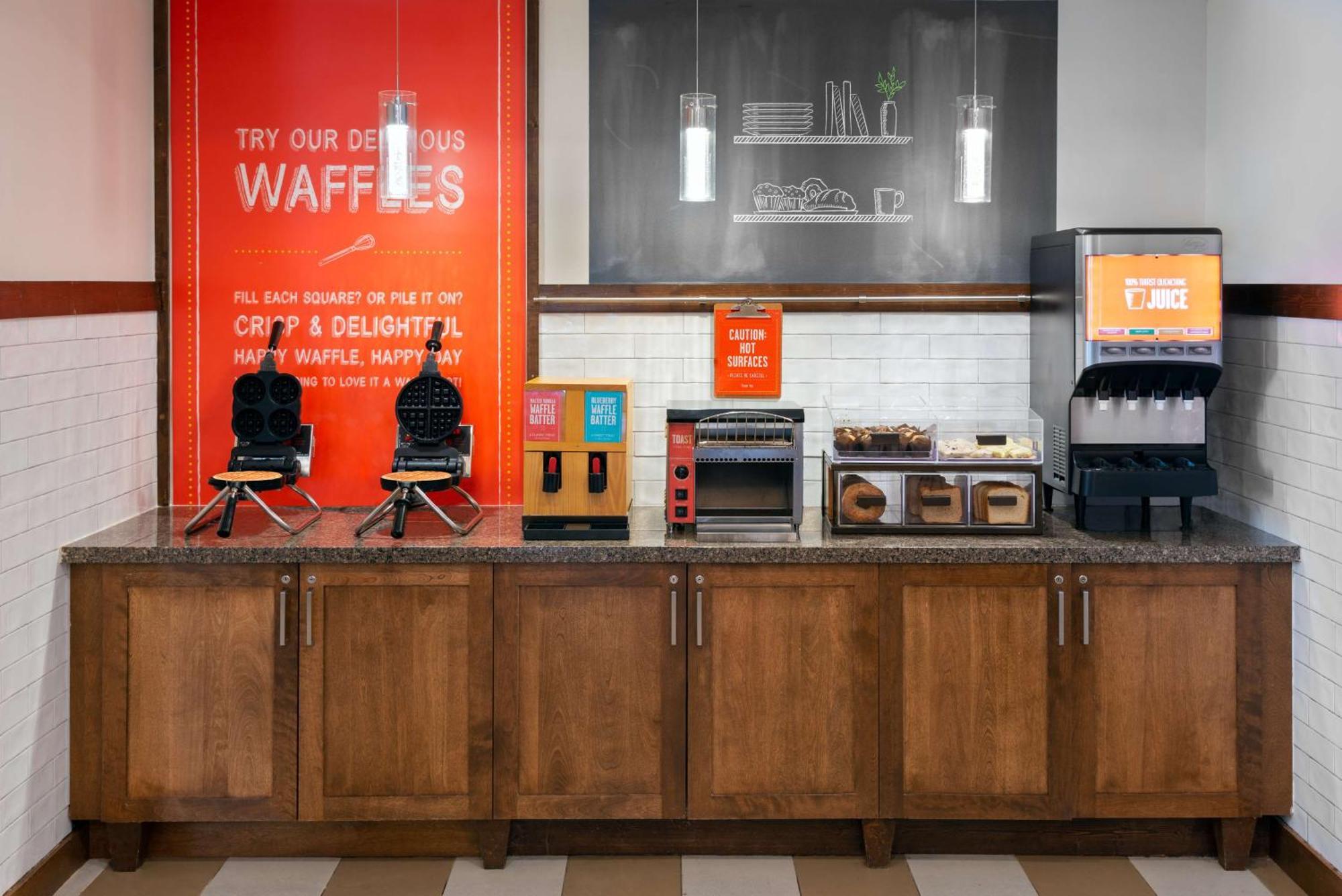 Hampton Inn And Suites Clayton/St. Louis-Galleria Area Bagian luar foto